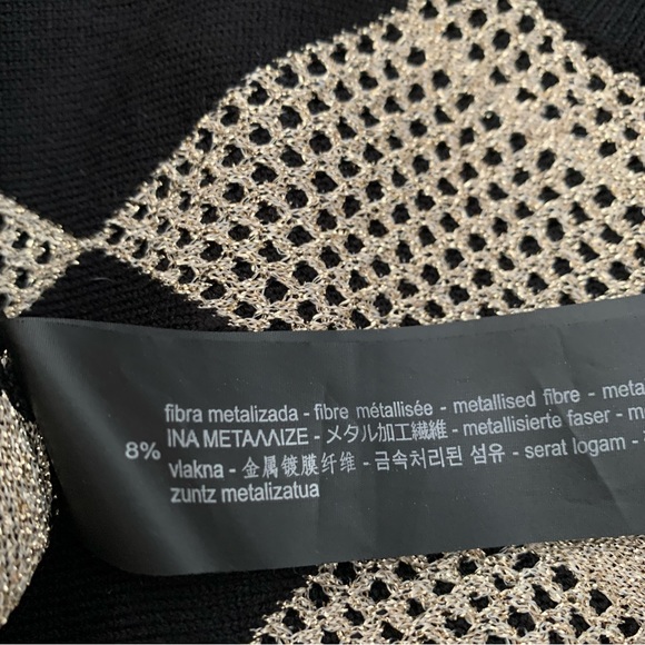 Zara Gold and Black Argyle Sweater, Size Medium - Picture 9 of 10